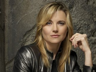لوسي لوليس Lucy Lawless