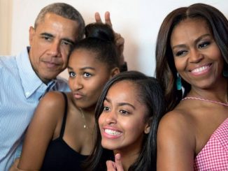 Barack Obama & Michelle Obama & daughters