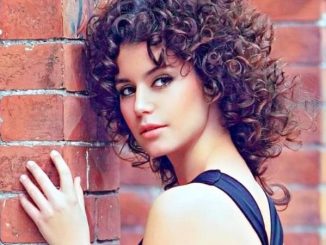 جلسة تصوير بيرين سات Beren Saat