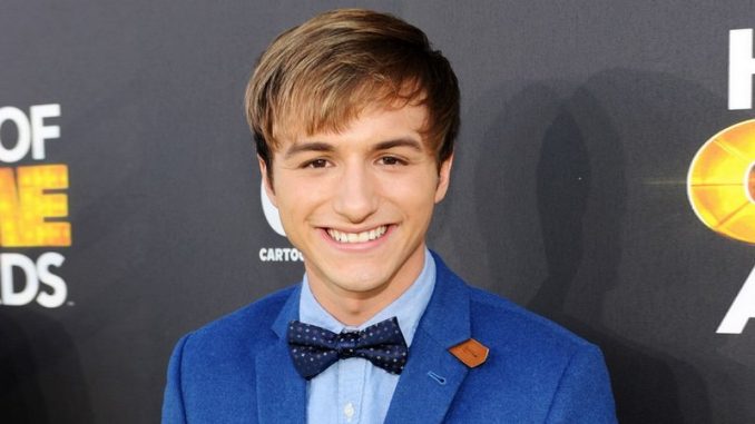 لوكاس كروكشانك Lucas Cruikshank لوكاس كروكشانك Lucas Cruikshank