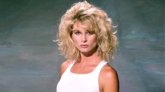 نيكوليت شريدان Nicollette Sheridan نيكوليت شريدان Nicollette Sheridan