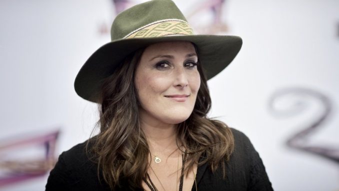ريكي لايك Ricki Lake ريكي لايك Ricki Lake