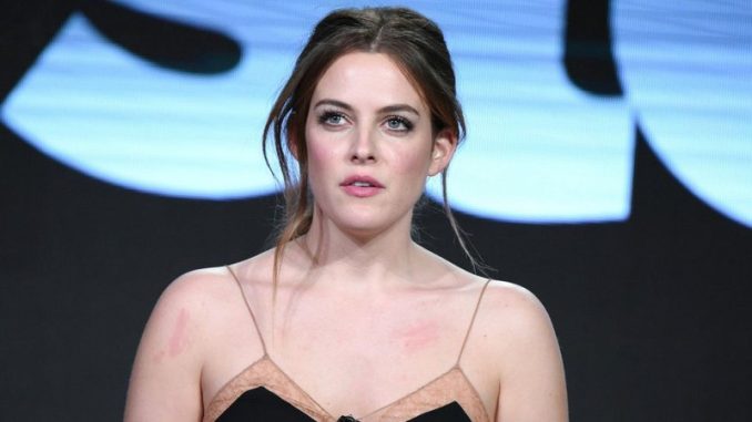 ريلي كيو Riley Keough ريلي كيو Riley Keough