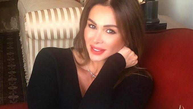 كوليت بولس Colette Boulos كوليت بولس Colette Boulos