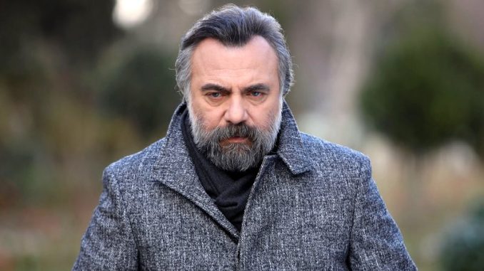 أوكتاي كينارجا Oktay Kaynarca أوكتاي كينارجا Oktay Kaynarca