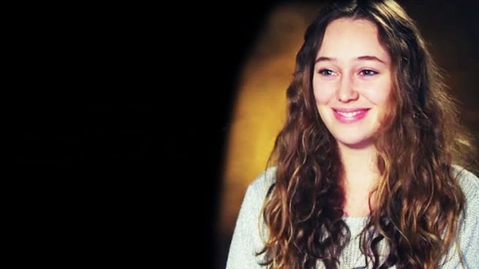 أليشا ديبنام كيري Alycia Debnam Carey أليشا ديبنام كيري Alycia Debnam Carey