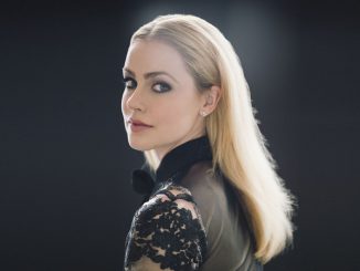 أماندا شول Amanda Schull