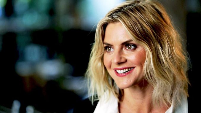 Eliza Coupe Eliza Coupe