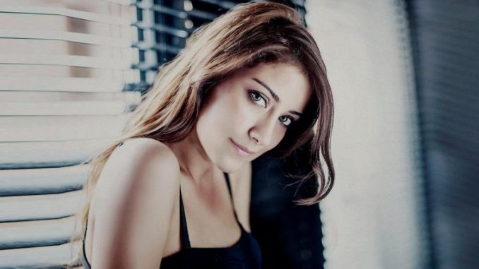 هازال كايا Hazal Kaya هازال كايا Hazal Kaya