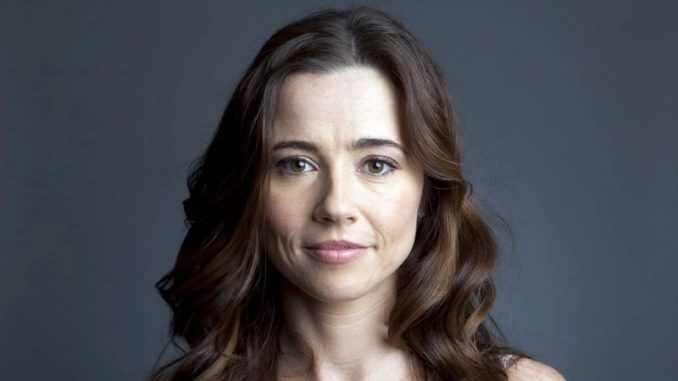ليندا كارديليني Linda Cardellini ليندا كارديليني Linda Cardellini