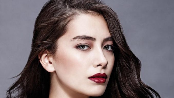 نسليهان أتاغول Neslihan Atagul نسليهان أتاغول Neslihan Atagul