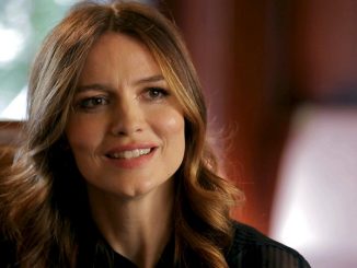 سافرون بوروز Saffron Burrows