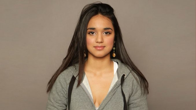 سمر بيشيل Summer Bishil سمر بيشيل Summer Bishil