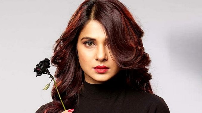 جينيفر ونجت Jennifer Winget جينيفر ونجت Jennifer Winget