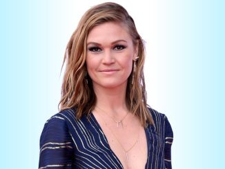 جوليا ستايلس Julia Stiles