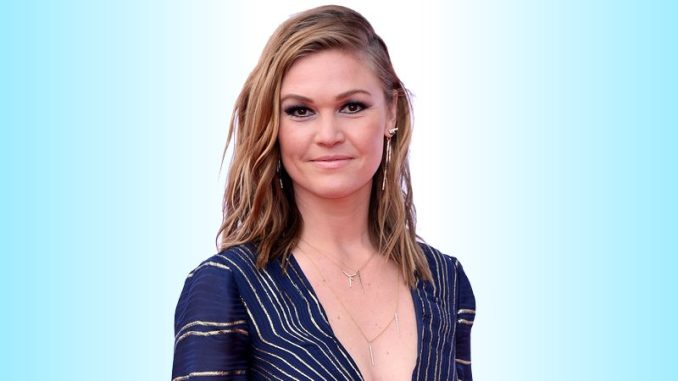 جوليا ستايلس Julia Stiles جوليا ستايلس Julia Stiles