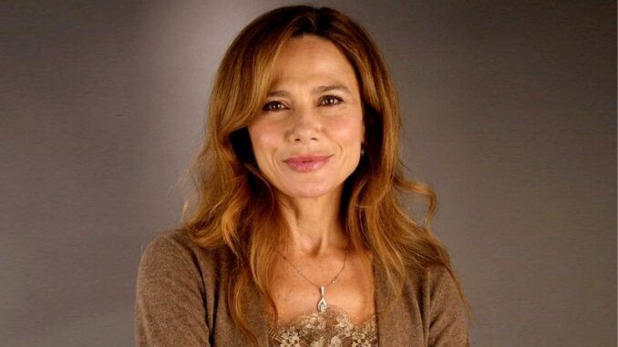 لينا أولين Lena Olin