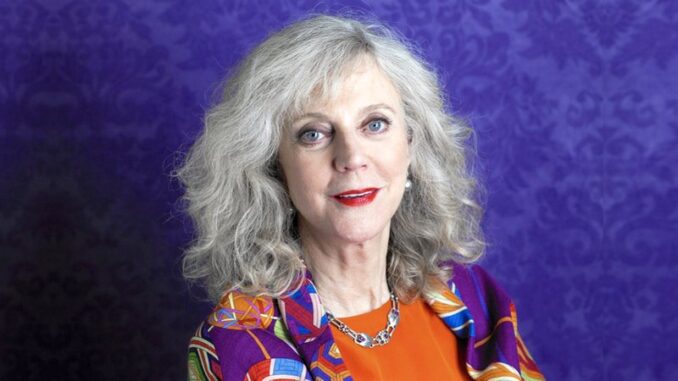 بليث دانر Blythe Danner