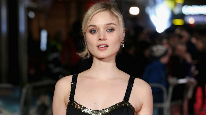 بيلا هيثكوت Bella Heathcote بيلا هيثكوت Bella Heathcote
