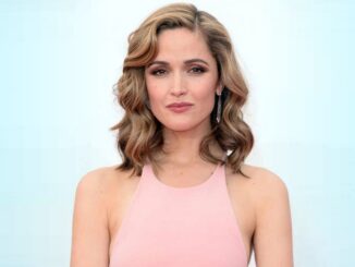 روز بيرن Rose Byrne