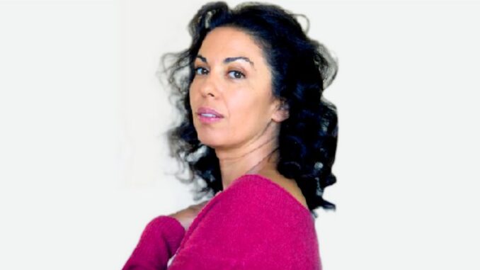 سمية أكعبون Soumaya Akaaboune
