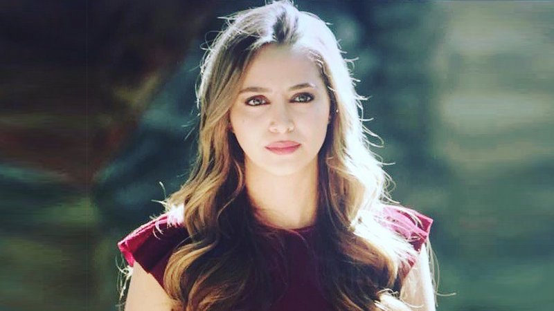 روزينا لاذقاني Rozina Al Lazkani Rozina Al Lazkani