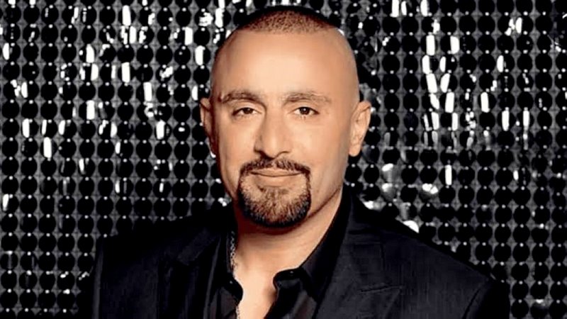 زوجة أحمد السقا: لا تزعجني وسامة زوجي
