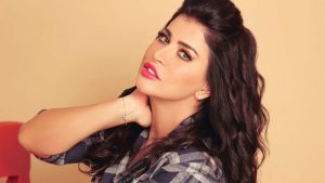 جومانا مراد تعتذر عن فيلم بسبب مشاهد إباحية ساخنة
