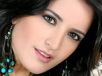 تشوه وجه ممثلة الإغراء المغربية سناء موزيان